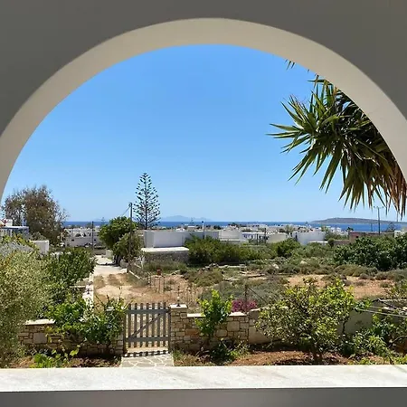 Ξενοδοχείο με διαμερίσματα Anixis Paros Αλυκή
