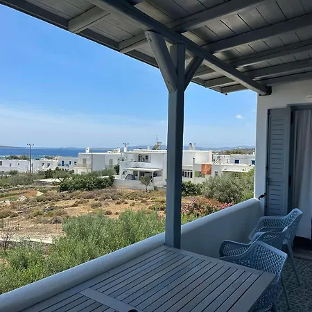 Ξενοδοχείο με διαμερίσματα Anixis Paros