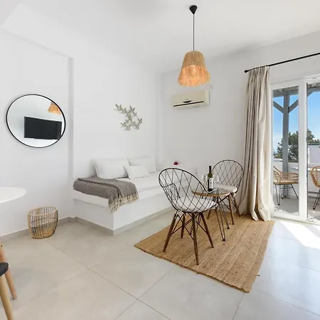 Anixis Paros 4* Αλυκή