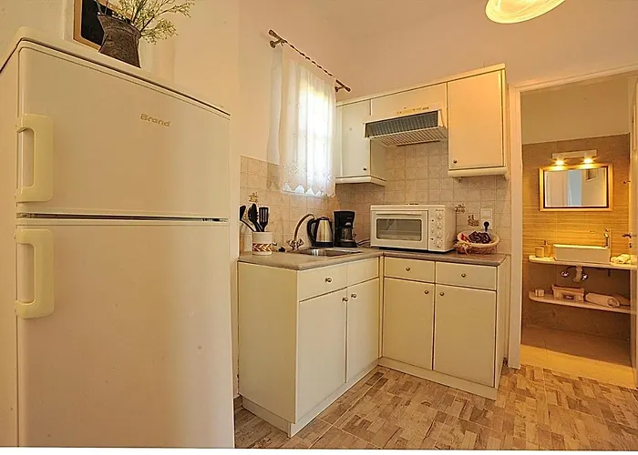 Anixis Paros * Alikí