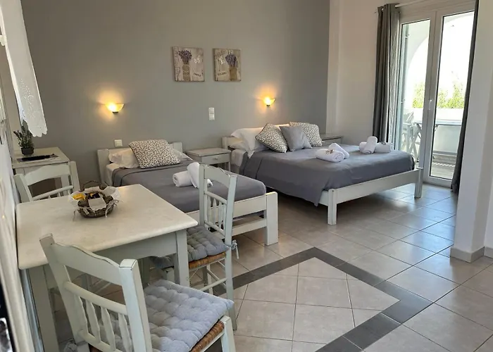 Anixis Paros Apartment