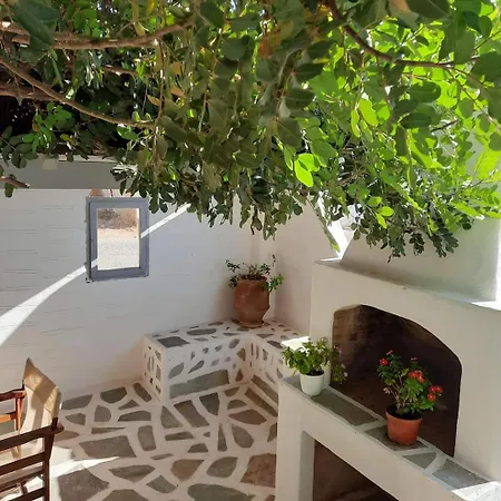 Anixis Paros 4*