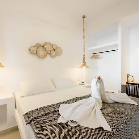Anixis Paros Alikí