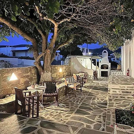 Anixis Paros Apartment
