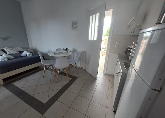 Anixis Paros Appartamento Alikí